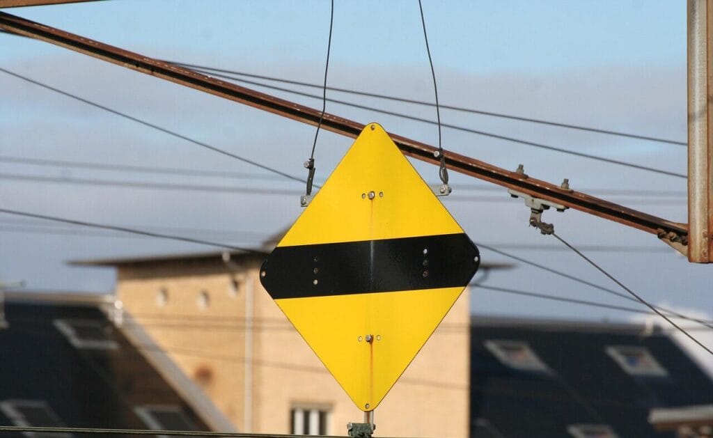 Signal d'abaissement de pantographe